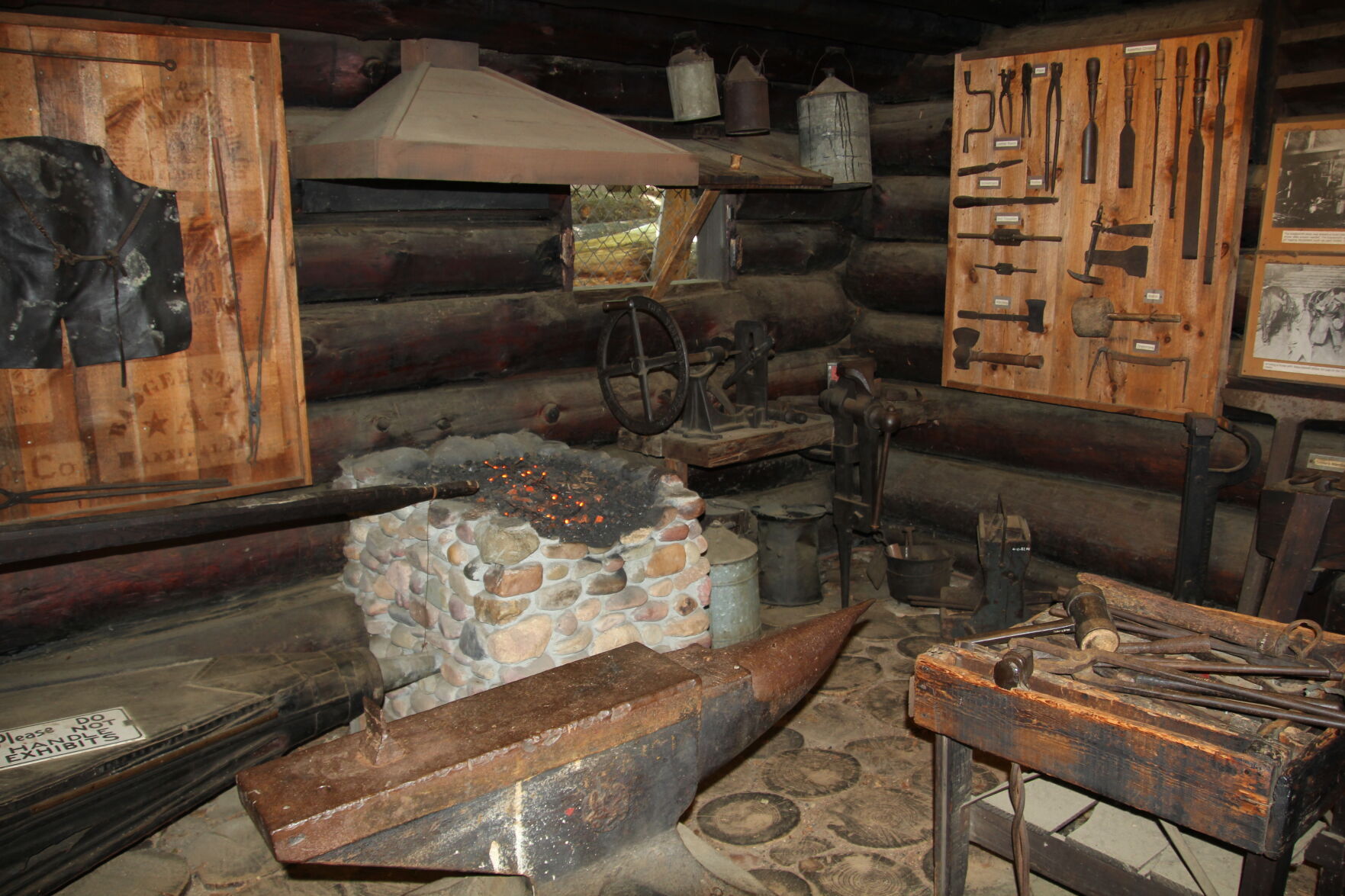 Paul Bunyan Logging Camp 3.JPG
